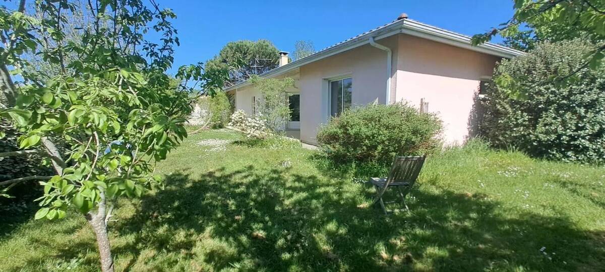 Maison à ARENGOSSE