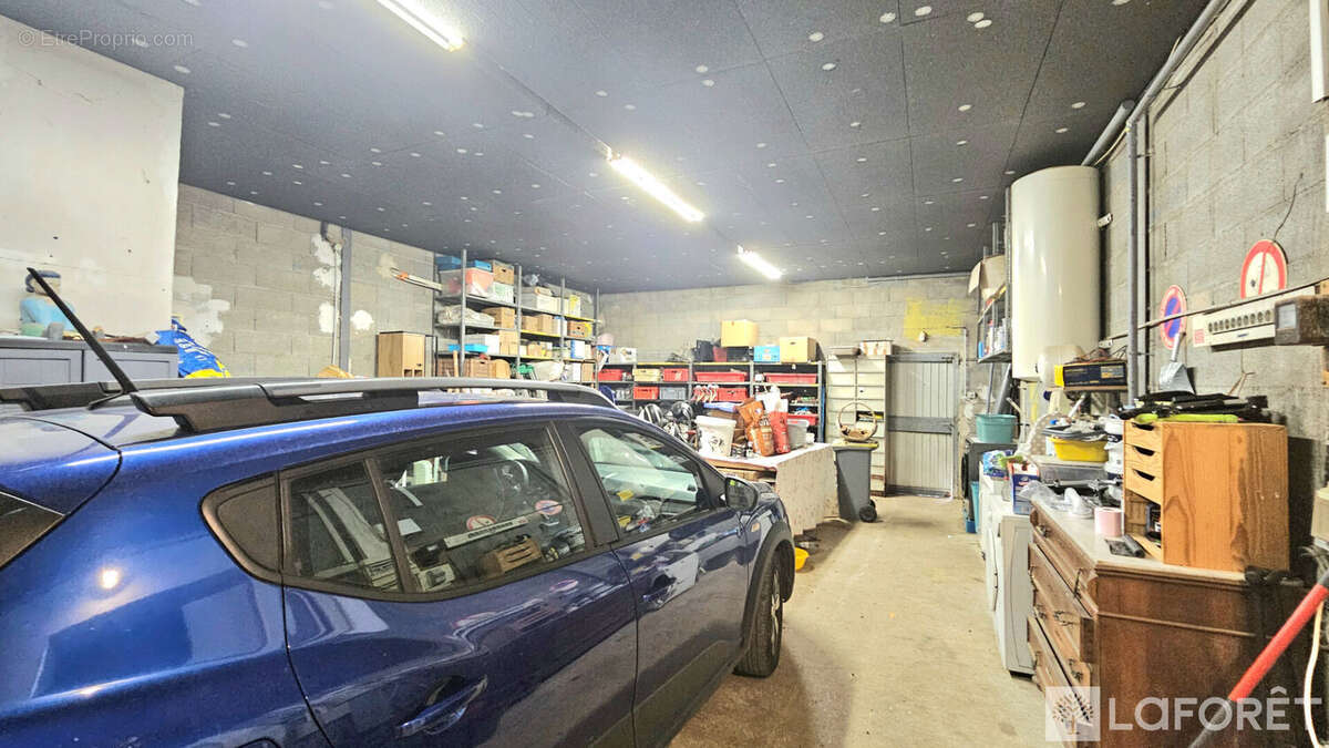 Commerce à FRONTIGNAN