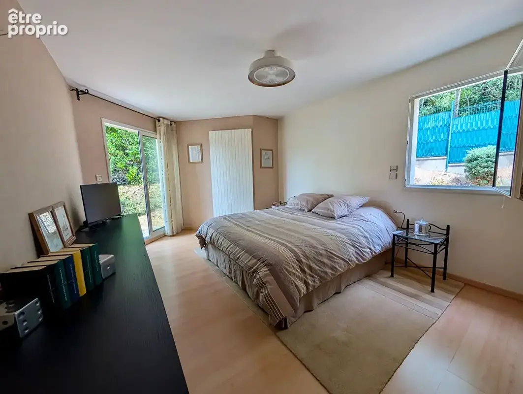 Ceyrat - Villa 240 m² avec extérieurs - photo 4
