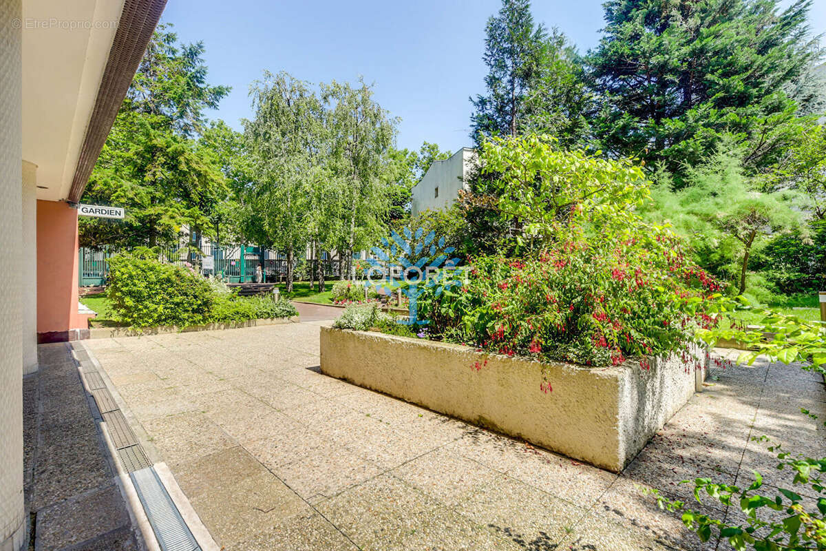 Appartement à PARIS-12E