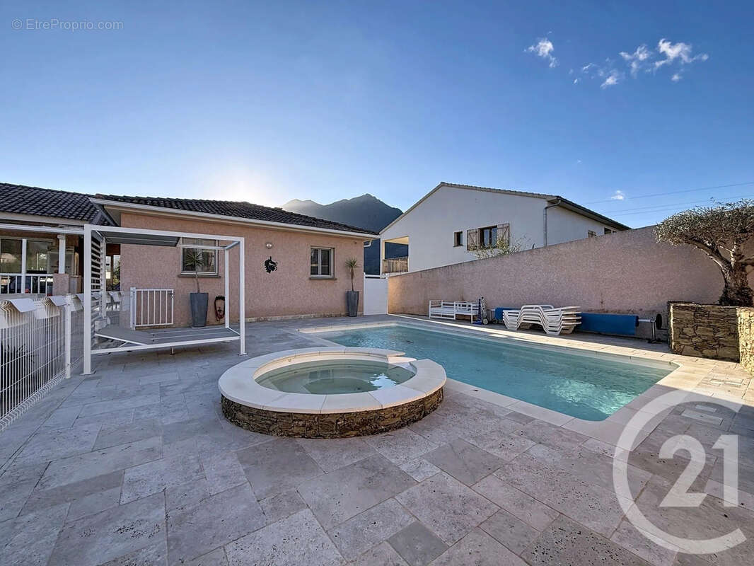 Maison à SAN-NICOLAO