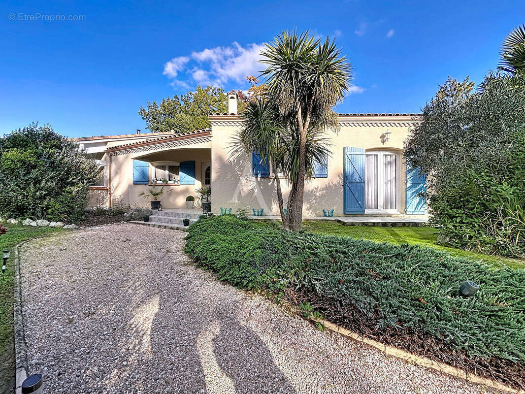 Maison à VILLAUDRIC