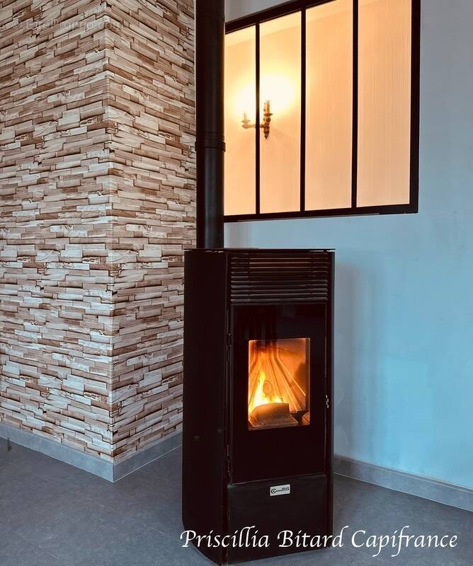 Maison à SAINT-GEORGES-DU-BOIS