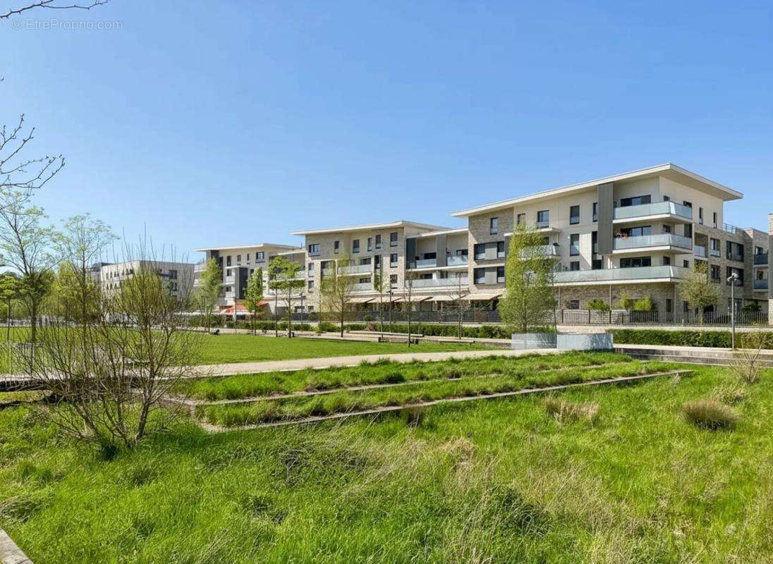Appartement à SAINT-CYR-L'ECOLE