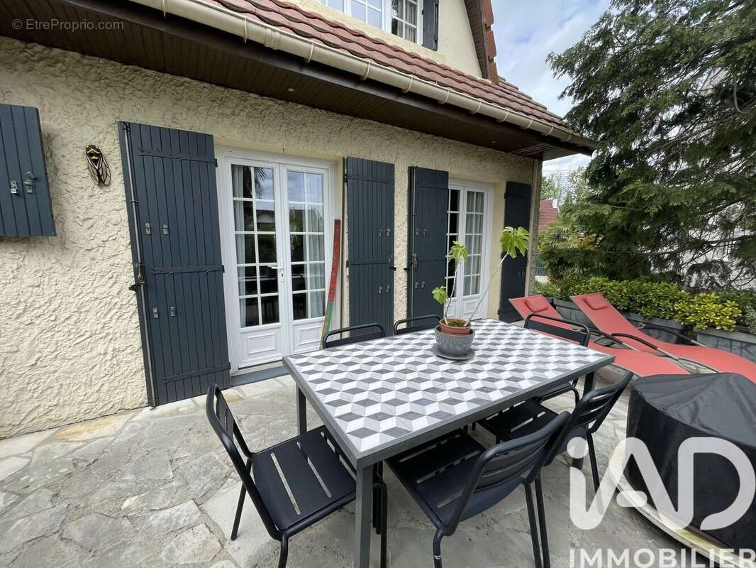 Photo 4 - Maison à VILLEPARISIS