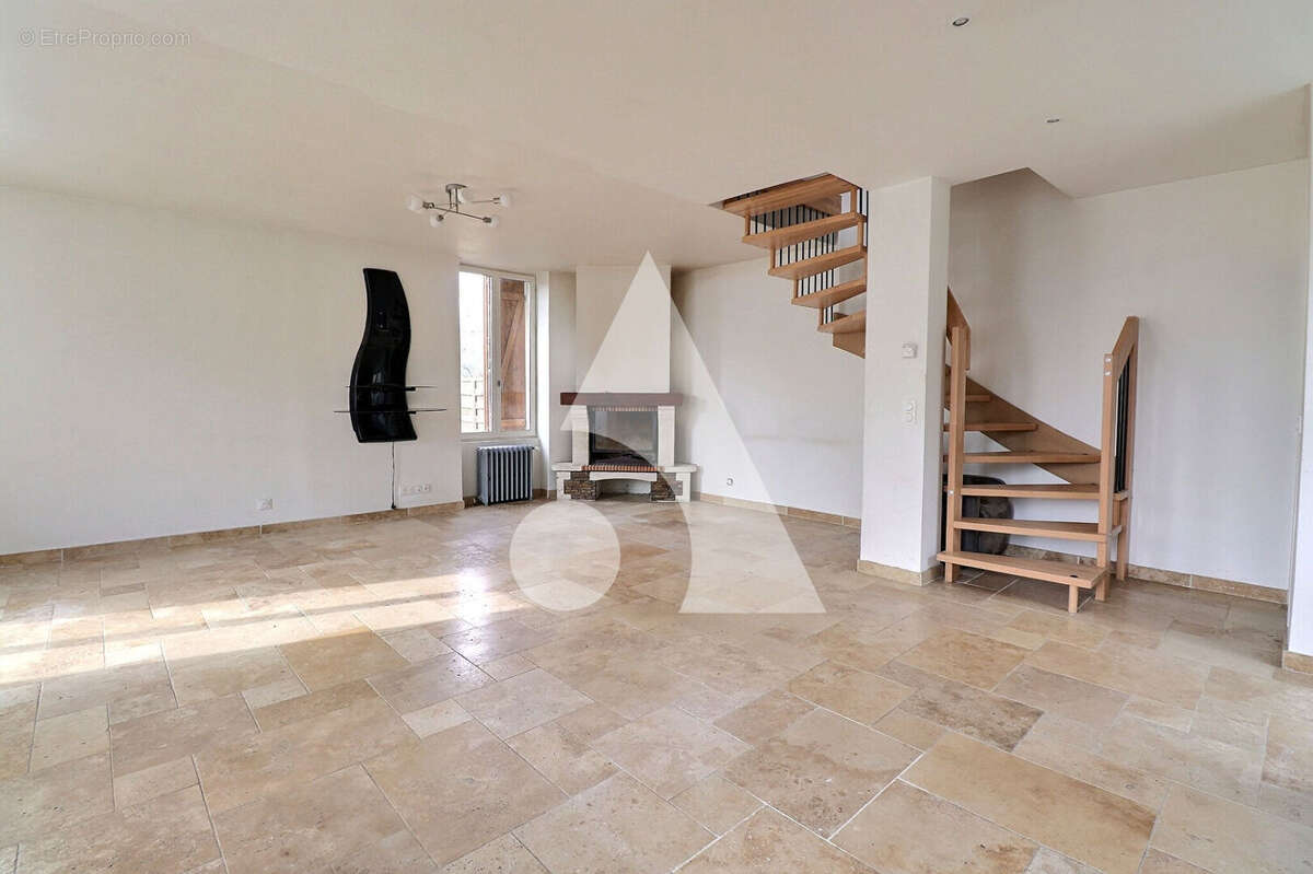 Maison entièrement rénovée 90m² - 3 chambres - Quartier recherché - photo 2