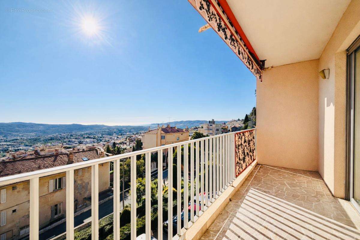 Appartement à GRASSE