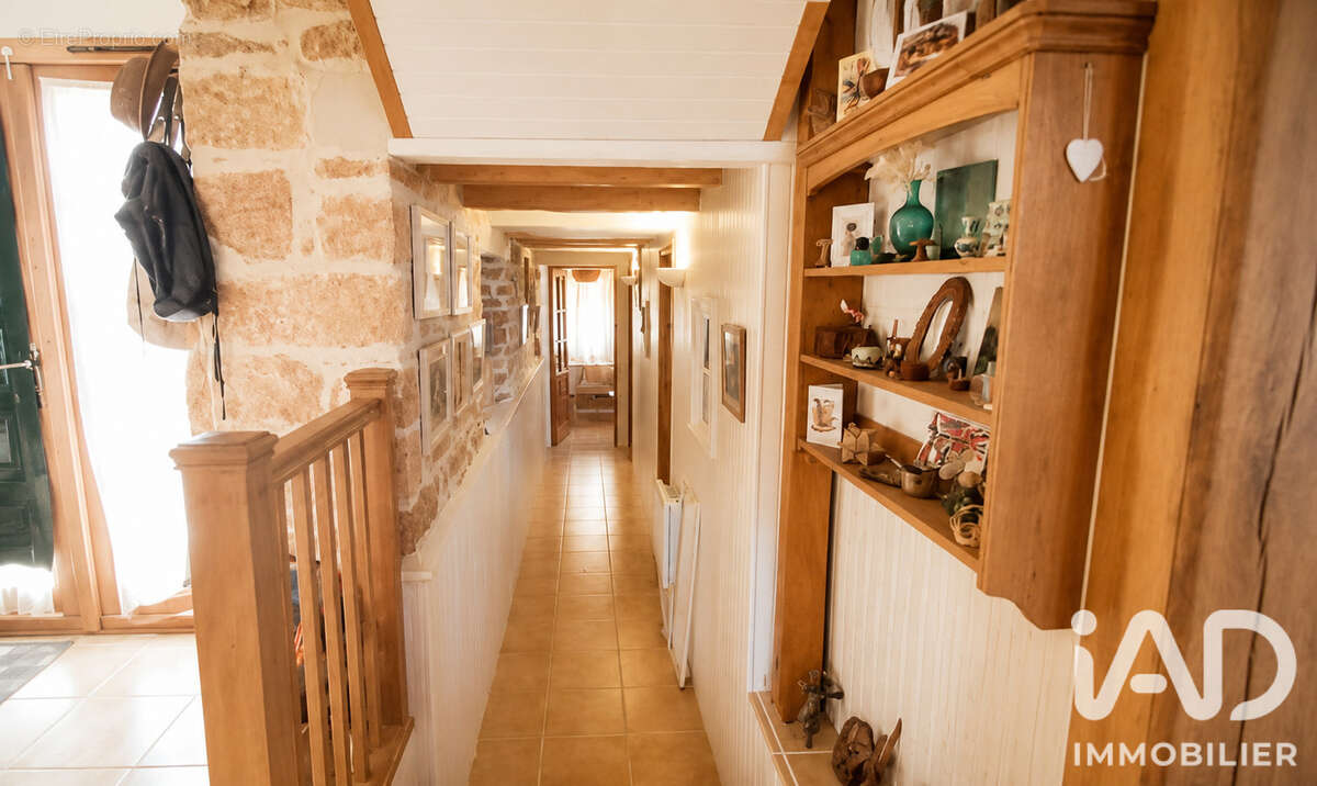Maison 158 m² à Carennac  - photo 9