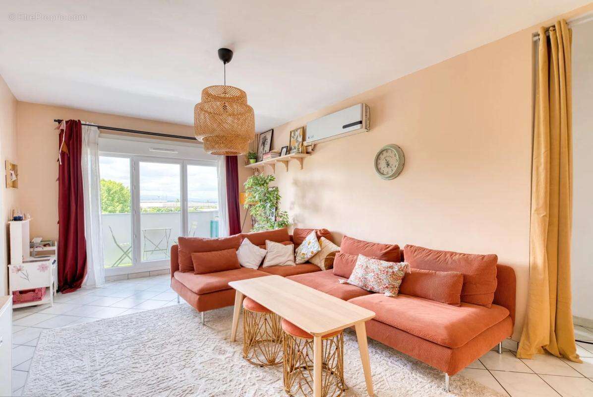 Appartement à SAINT-PRIEST