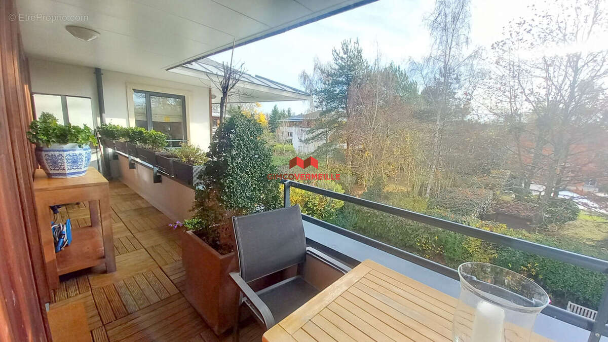 Appartement à VAUCRESSON