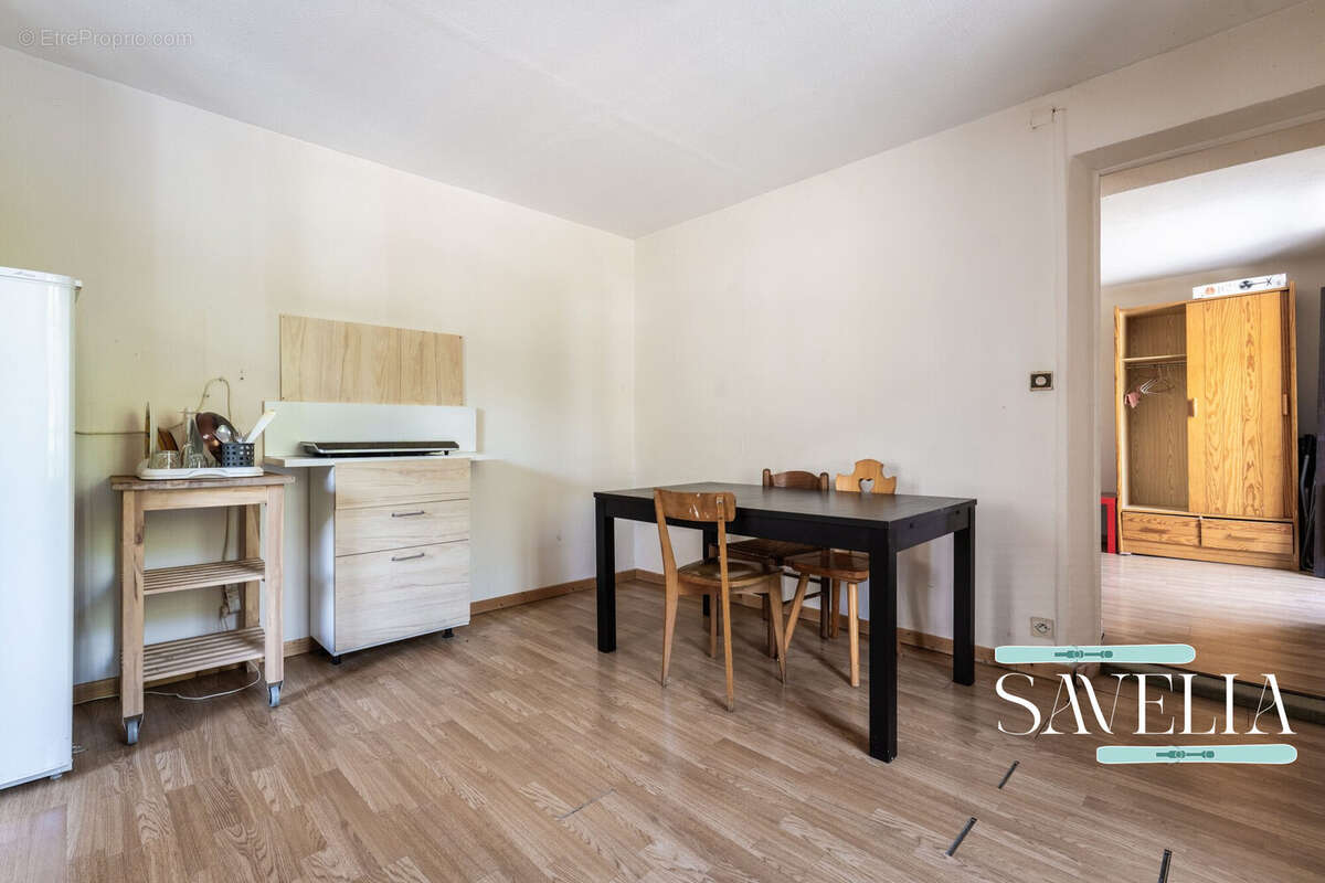 Appartement 32 m² à Brides-Les-Bains  - photo 2