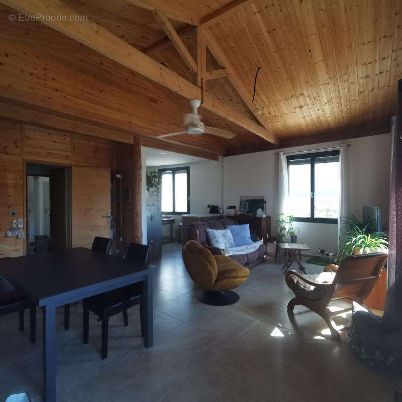 Maison de village de 132 m² avec jardin - photo 4