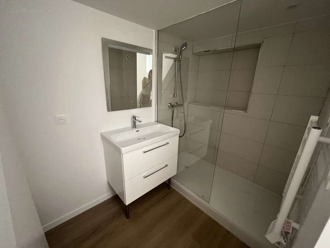 A vendre studio à bordeaux - photo 2