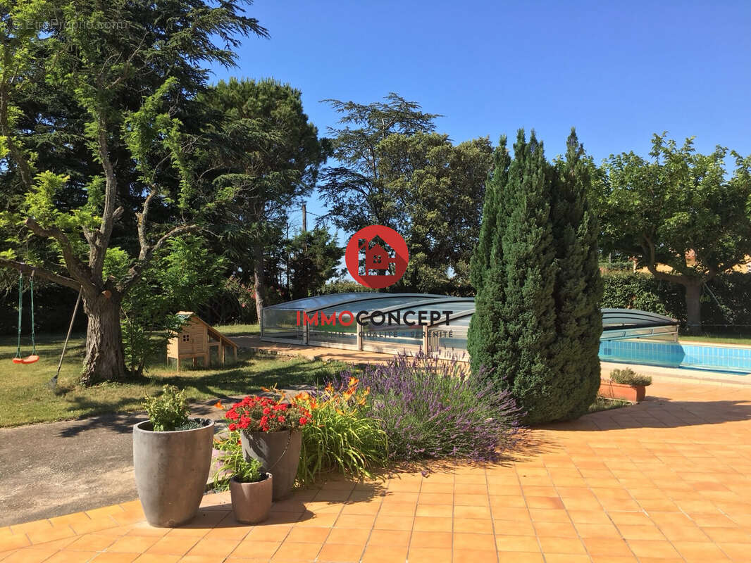 Maison à ROCHEFORT-DU-GARD