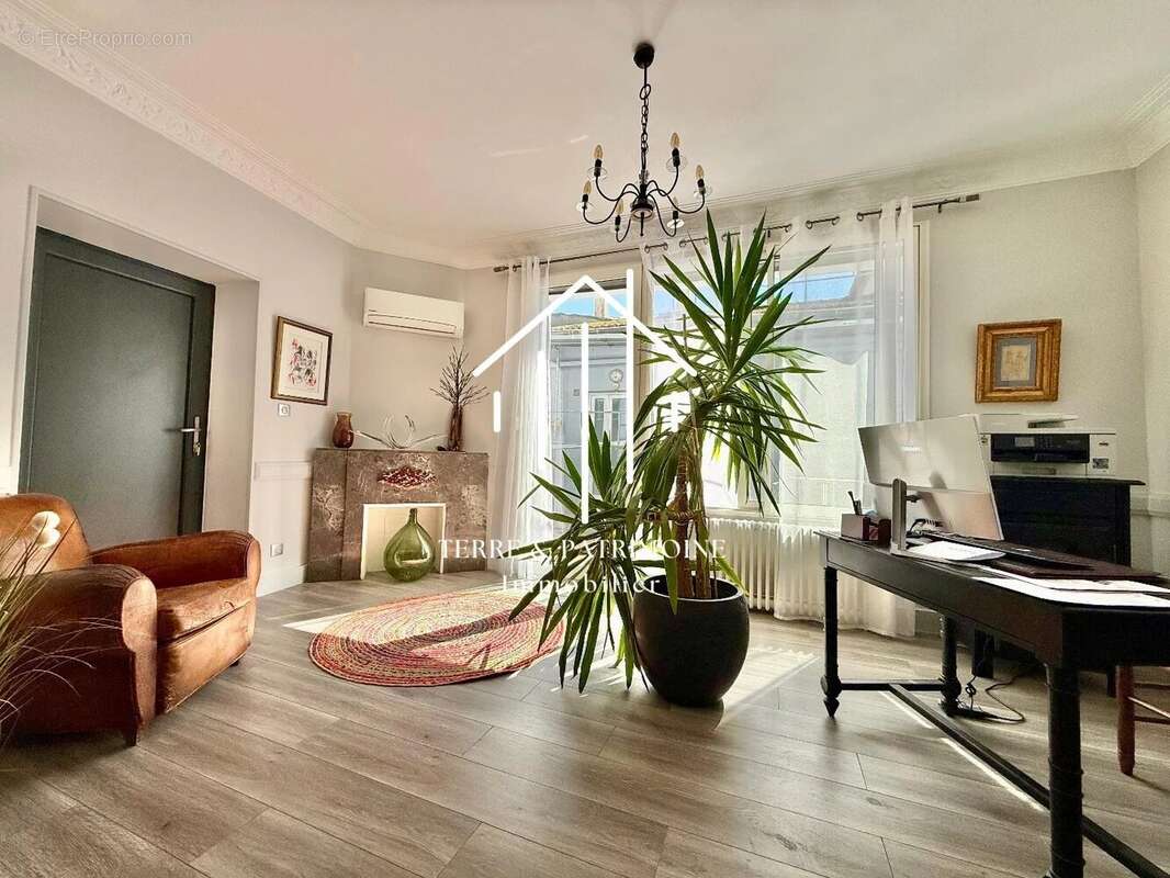 Maison à VALLON-PONT-D'ARC