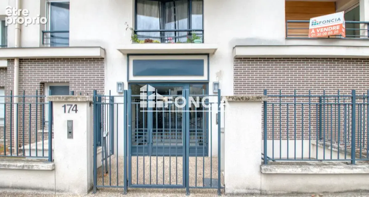 Eragny (95) - A 2 pas de la gare d'Eragny et des commerces - Appartement T2 de 38,5 m² avec balcon - 1er étage - parking double  - photo 4
