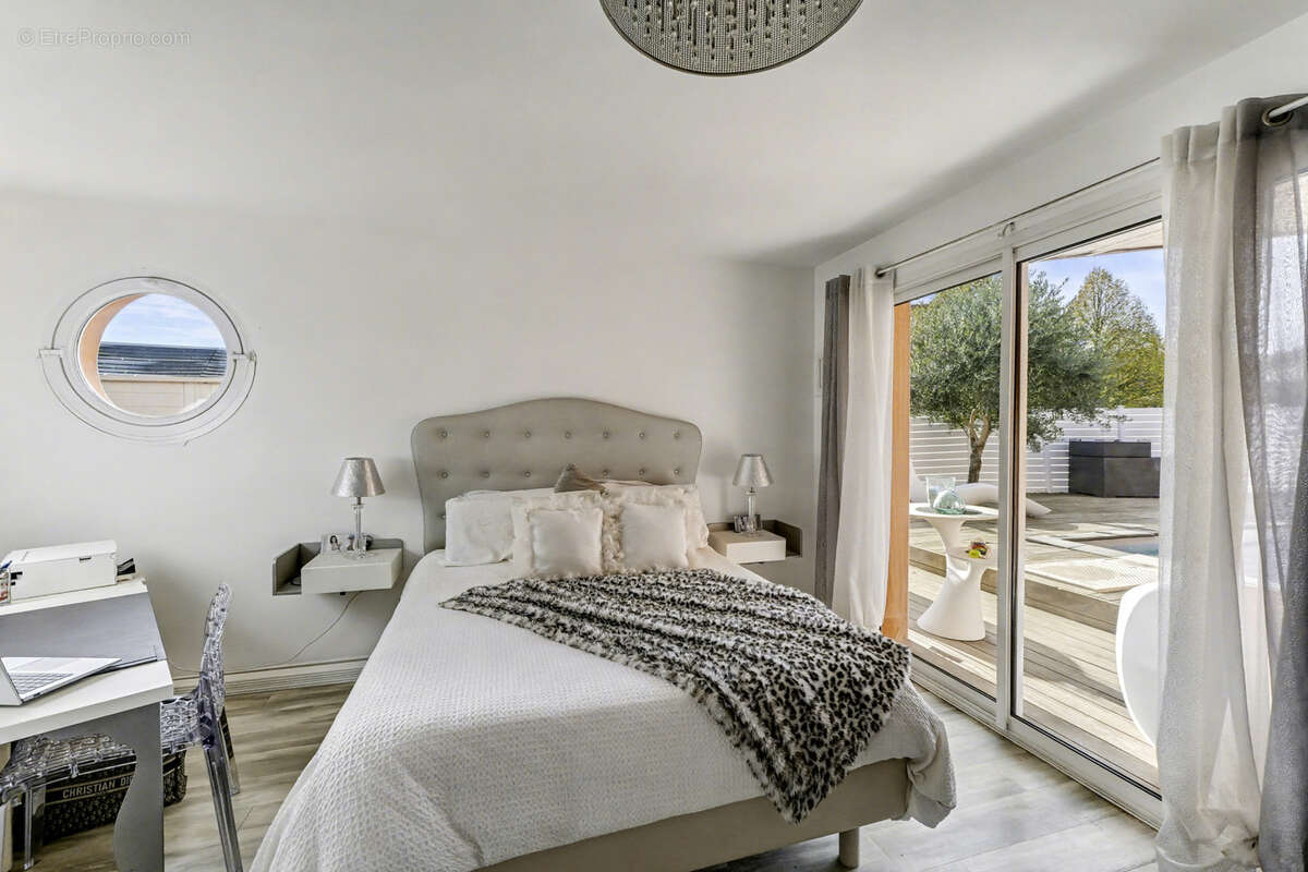 Maison à CASTANET-TOLOSAN