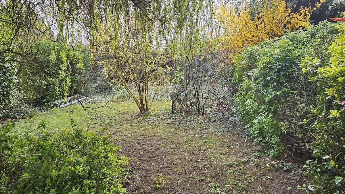 Maison à NEUVILLE-EN-FERRAIN