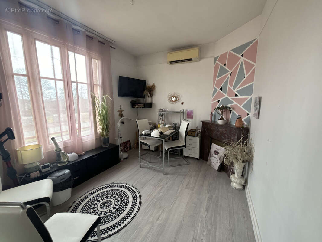 Maison à CHATEAUNEUF-EN-THYMERAIS