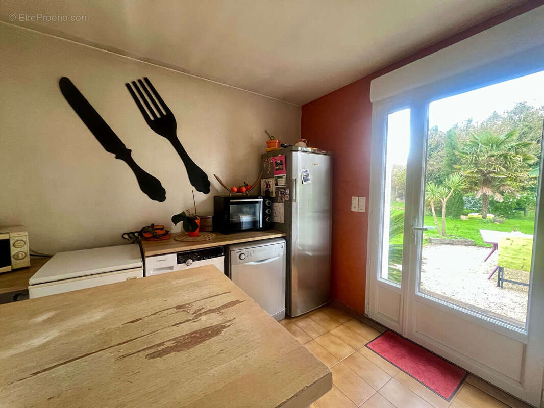 Maison à SAINT-JUST-LUZAC