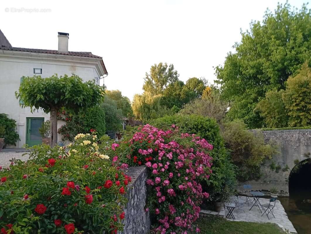 Maison à SAINT-AULAYE