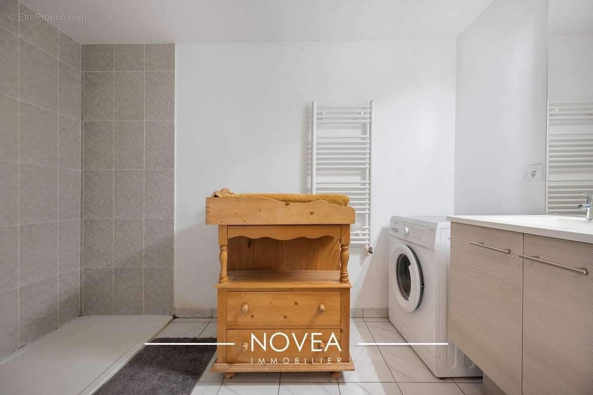 Appartement à LYON-8E