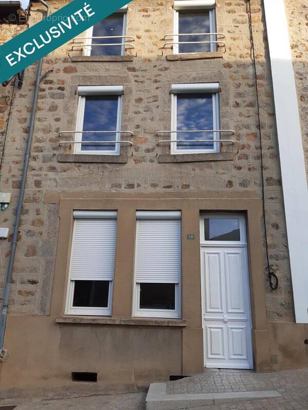 Photo 1 - Maison à PANISSIERES