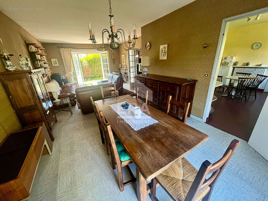 Maison à VILLEPREUX