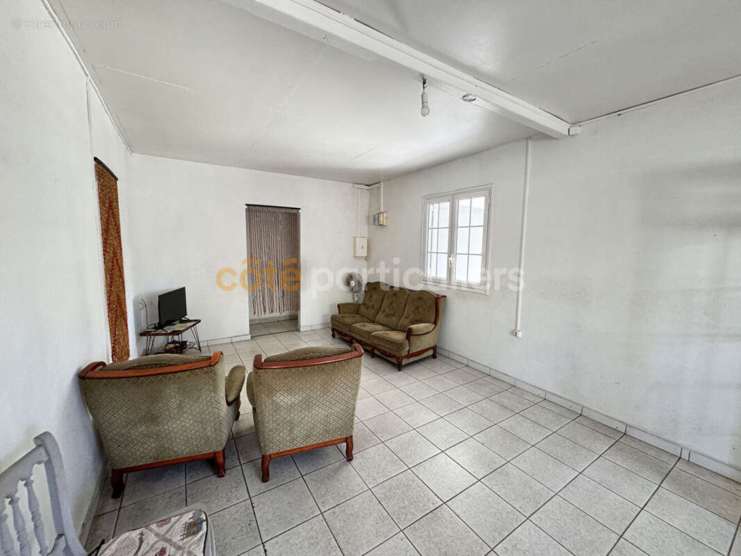 Maison de plain-pied  Secteur Poirier de Gissac - photo 4