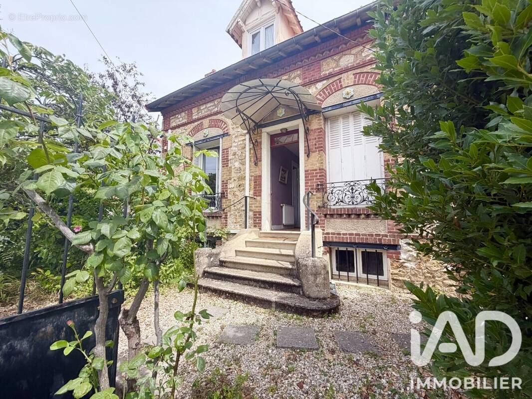 Photo 1 - Maison à TAVERNY