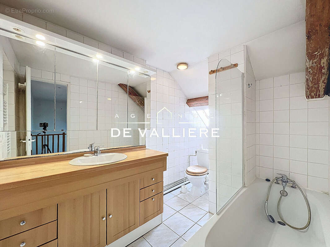 Appartement à NANTERRE