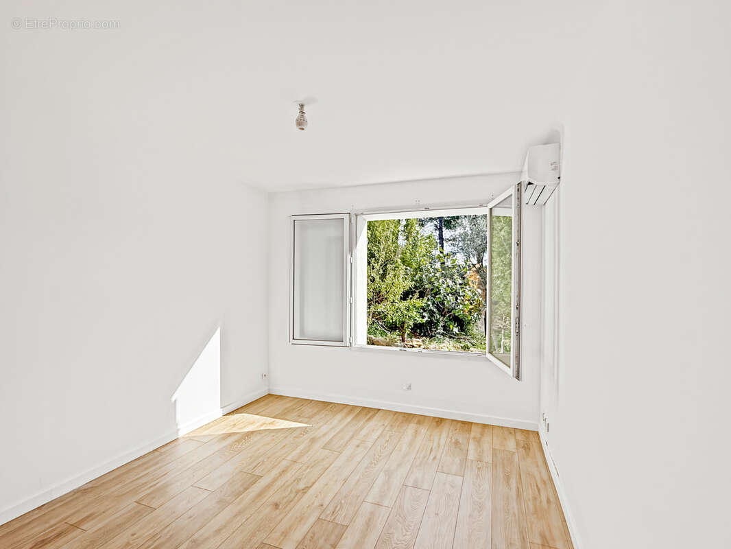 Maison à LA CADIERE-D&#039;AZUR