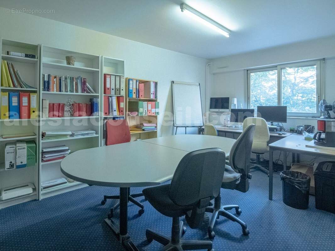 lecl93-math-bx--3 - Commerce à PARIS-14E