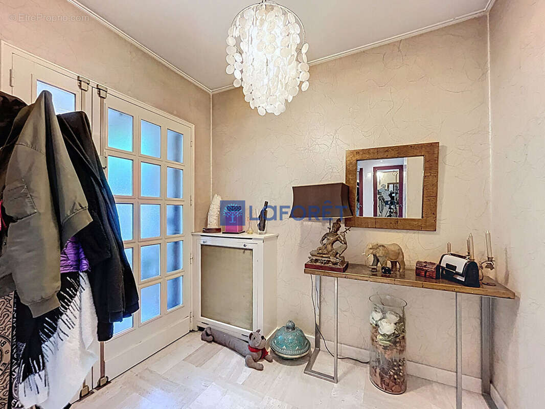 Maison à SAVIGNY-SUR-ORGE