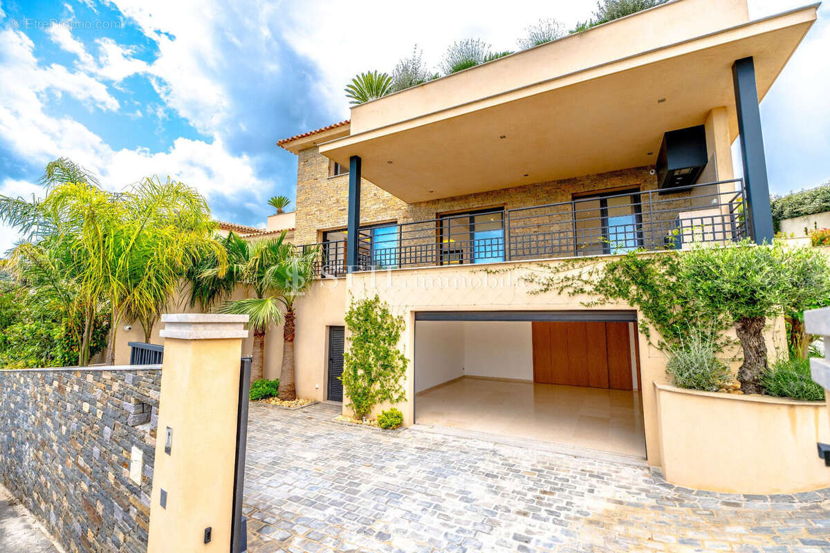 Maison à SAINTE-MAXIME