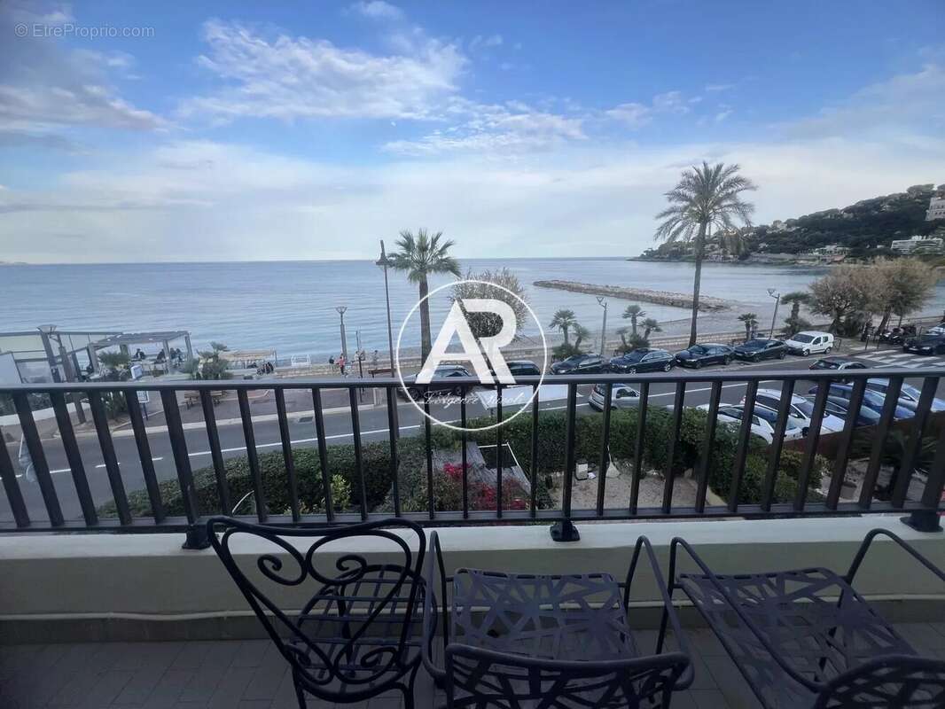 Appartement à ROQUEBRUNE-CAP-MARTIN