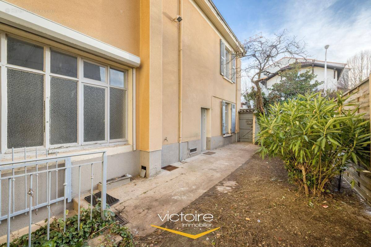 Maison à LYON-3E