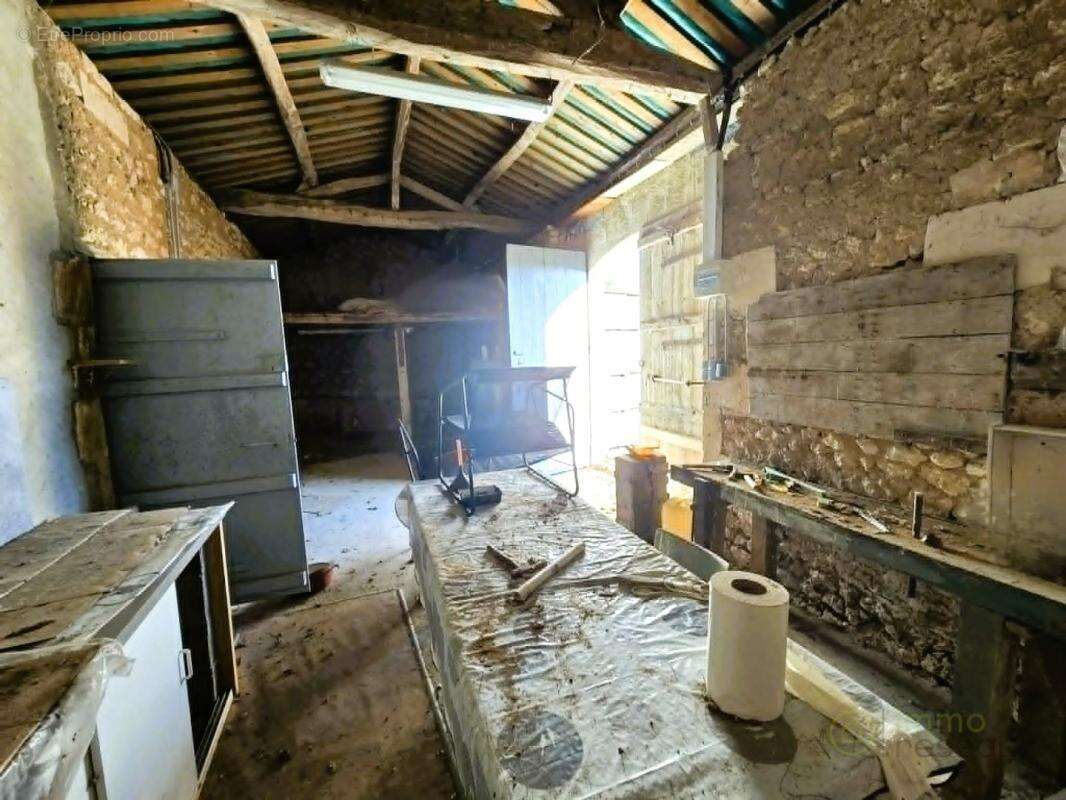 Maison à MIRAMBEAU