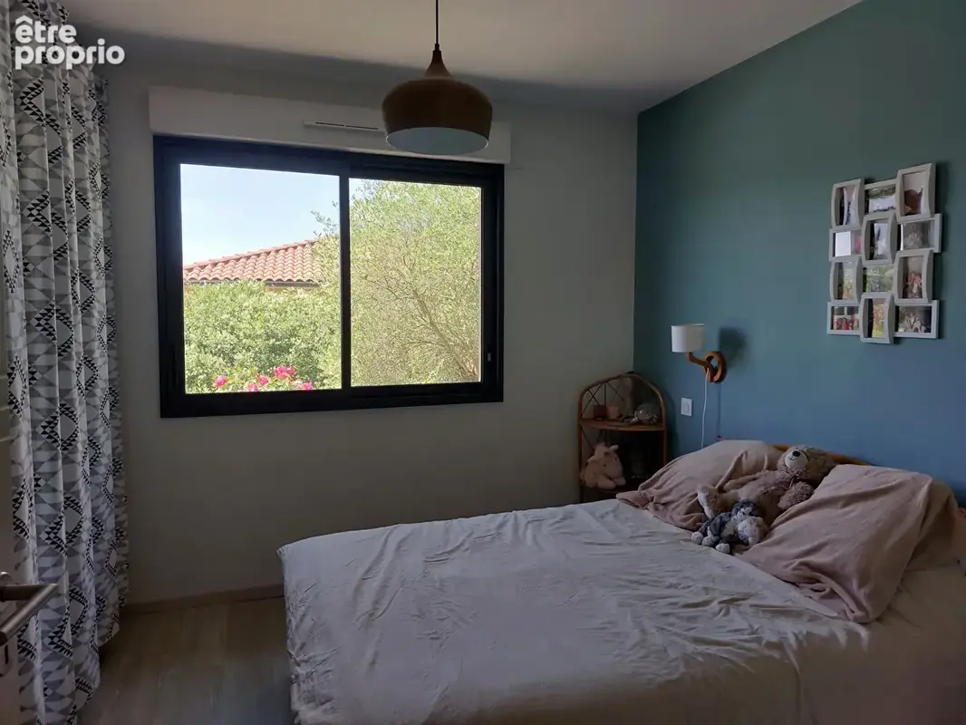 Pavillon plain pied T4 104m² + garage+parking - photo 9