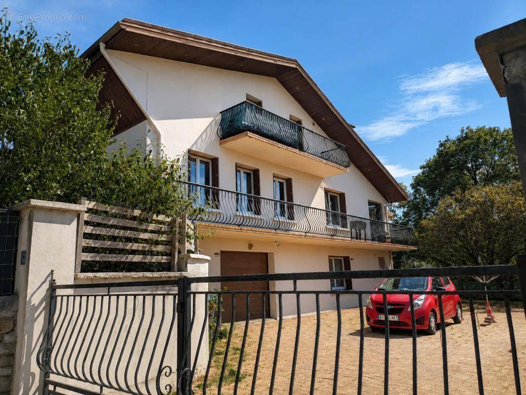 Maison à PERRIGNY
