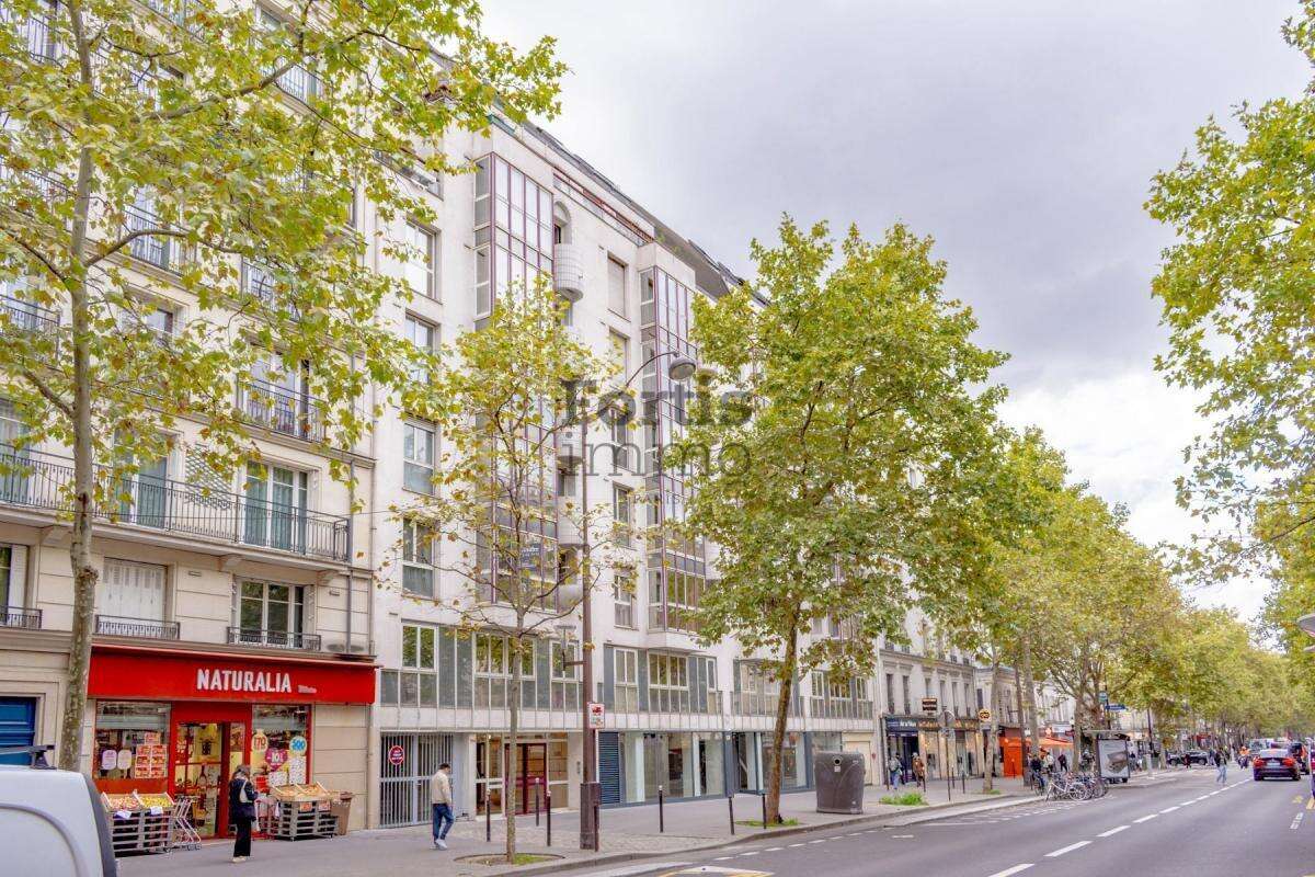 Appartement à PARIS-11E