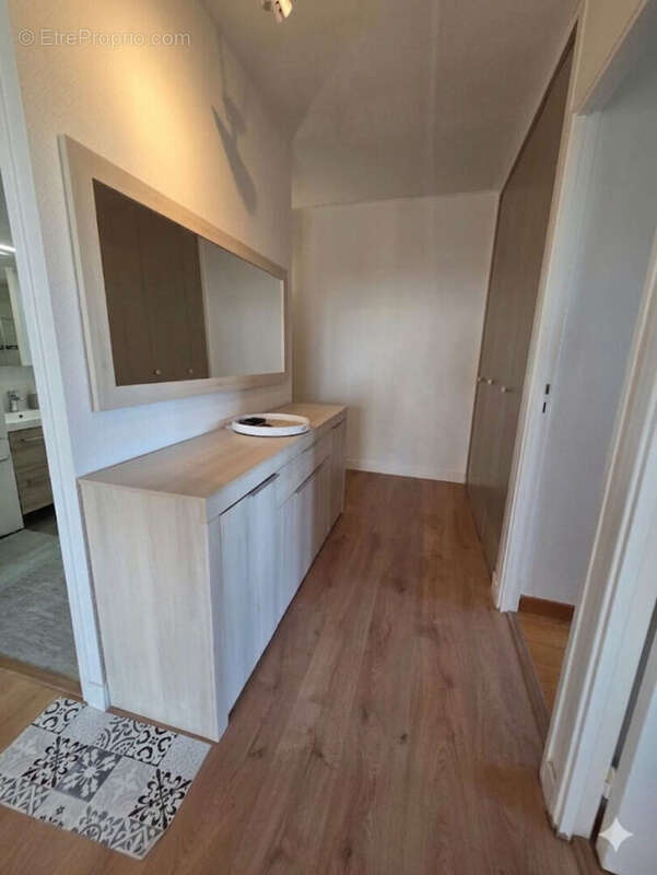 Appartement à LIVRY-GARGAN