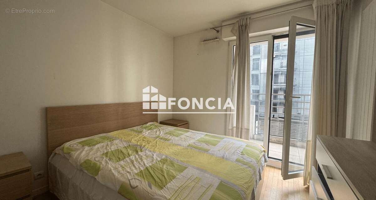 Appartement à LEVALLOIS-PERRET