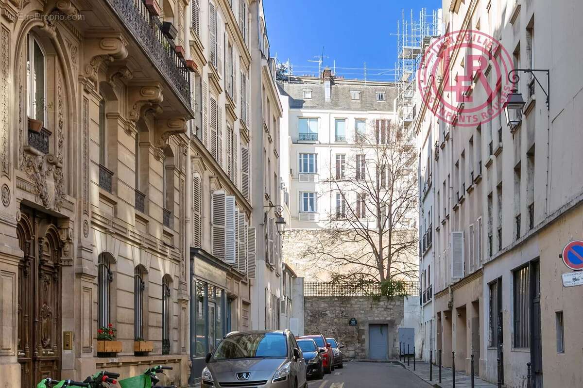 Appartement à PARIS-4E