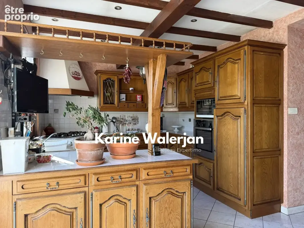 Maison 85 m2 - combles amenageables - garage double acces 86 m2- terrain 988 m2 - photo 4
