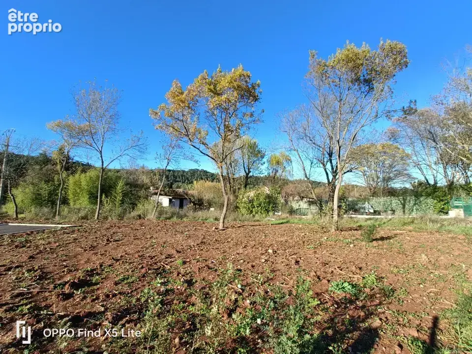 Terrain 393 m² à vendre à Le Luc (83340) - photo 4