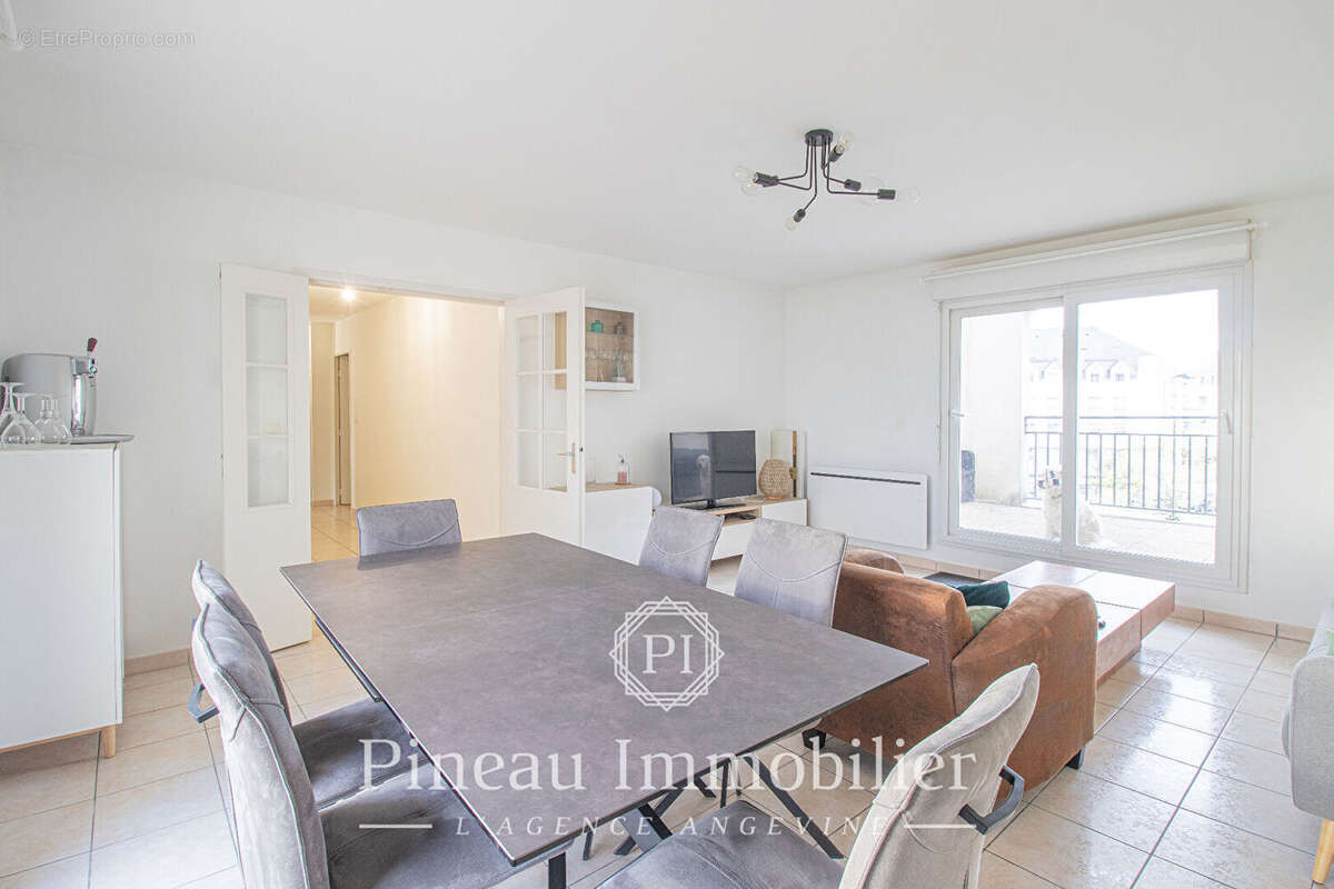 Appartement à SAINT-BARTHELEMY-D'ANJOU