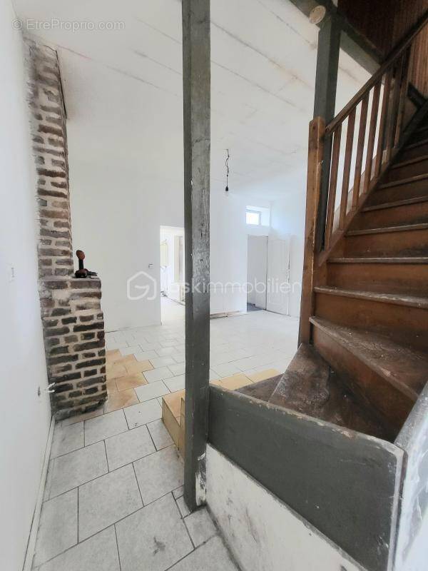Maison à ROEULX