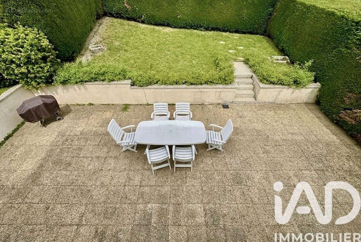 Photo 3 - Maison à SAINT-JEAN-BONNEFONDS