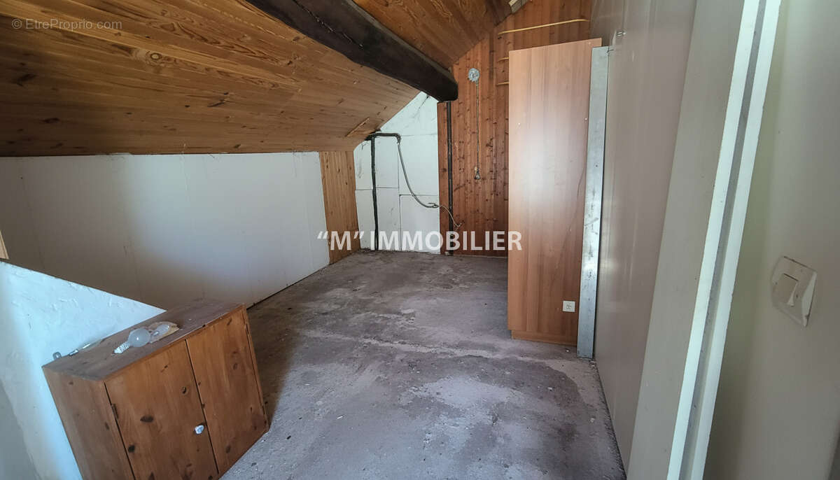 Maison de village avec dépendance - photo 12